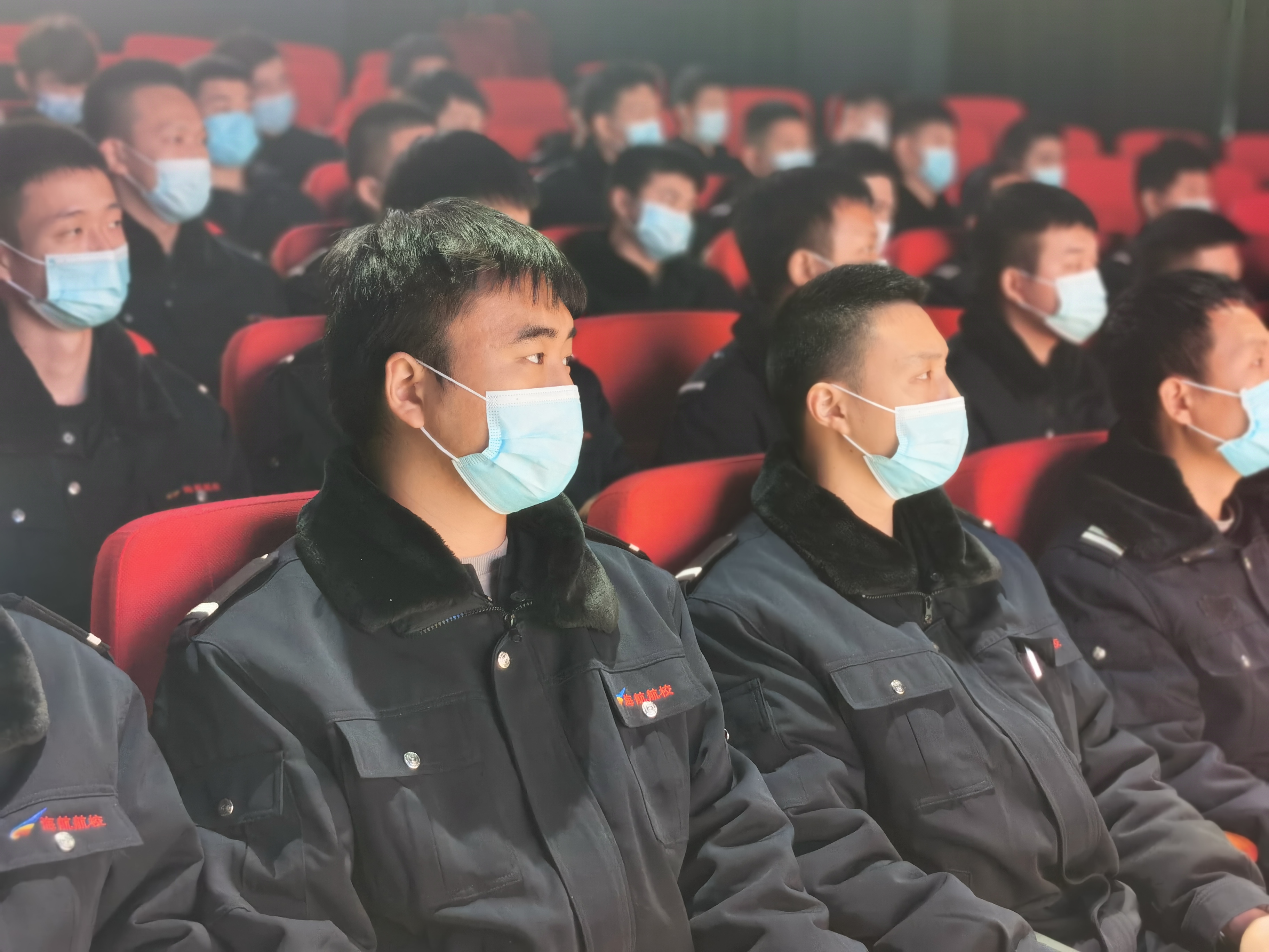 海航航校學(xué)員黨支部開展主題黨日活動